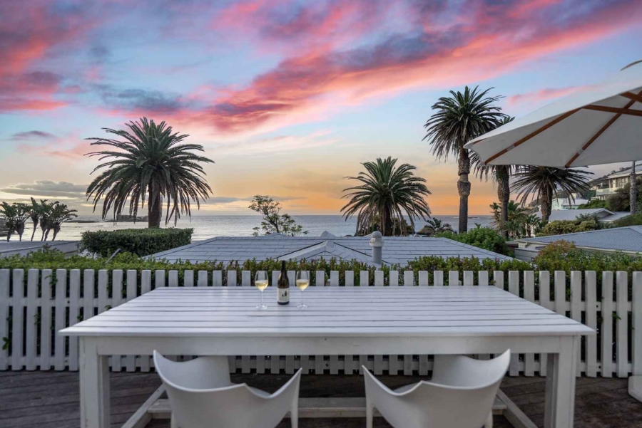 3 Bedroom Property for Sale in Clifton Western Cape